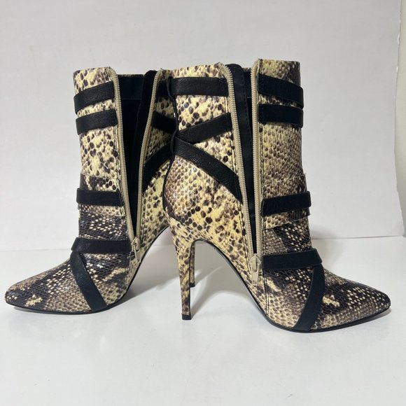 Guess Snake Printed Pointed Toe Stiletto Heel Multi Tone Ankle Boot, Sz 7.5 M - Picture 10 of 16